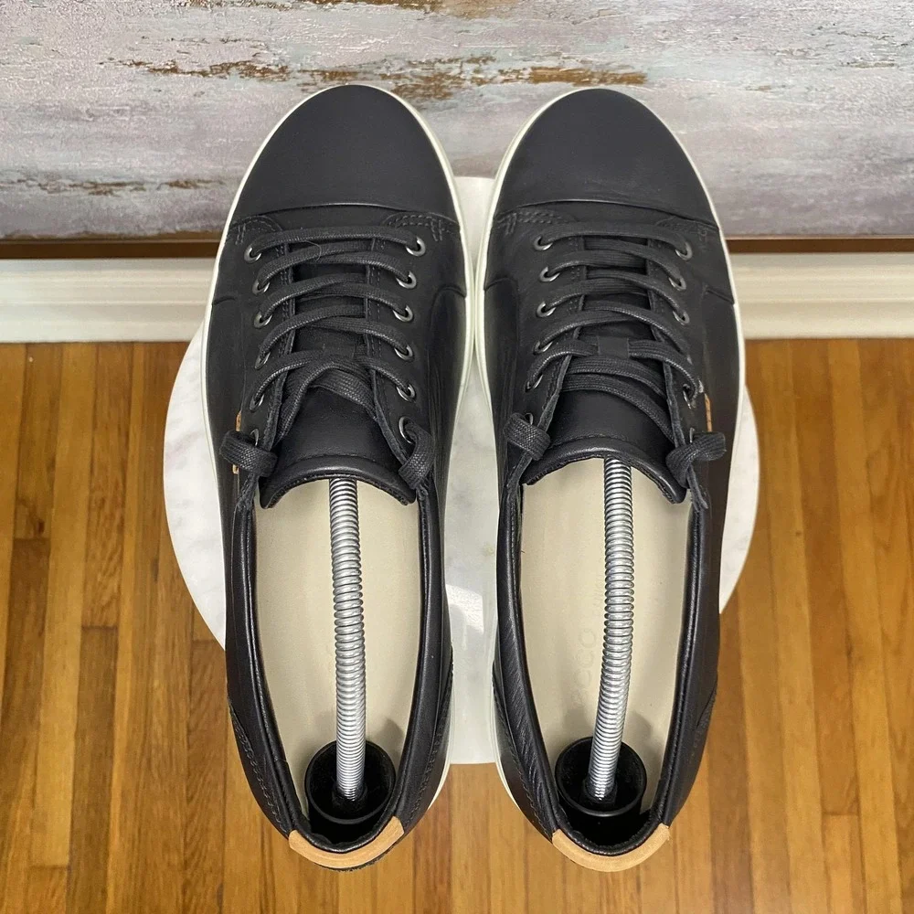 ECCO Soft 7 Shoes Mens Size 10 Black Leather Lace Up Casual Comfort Sneakers
